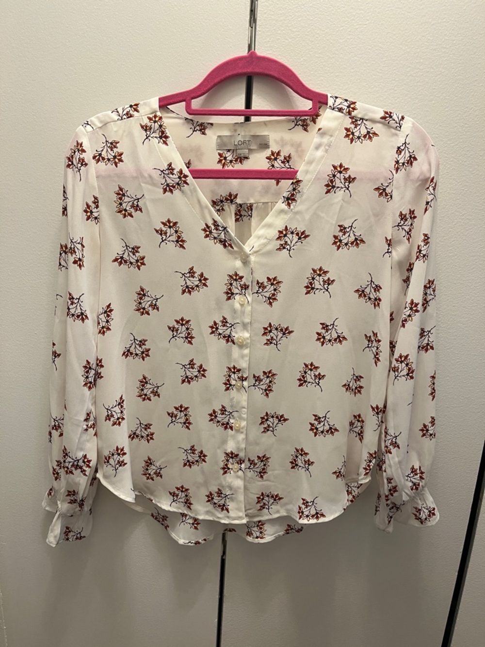 LOFT Cream Button-Front V-Neck Floral Blouse